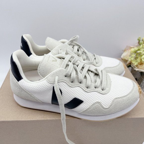 VEJA Rio Branco Fashion Running Shoe Sneaker White Black Nature Womens US 8 EU39 - Picture 3 of 10